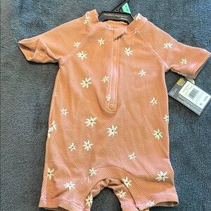 Modern moments “ Sunsie”.